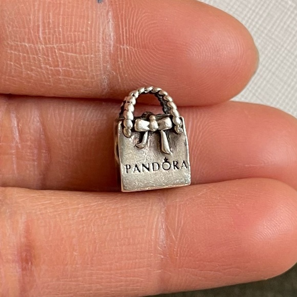 RETIRED AUTHENTIC PANDORA Bow Bag charm EUC - Picture 2 of 7